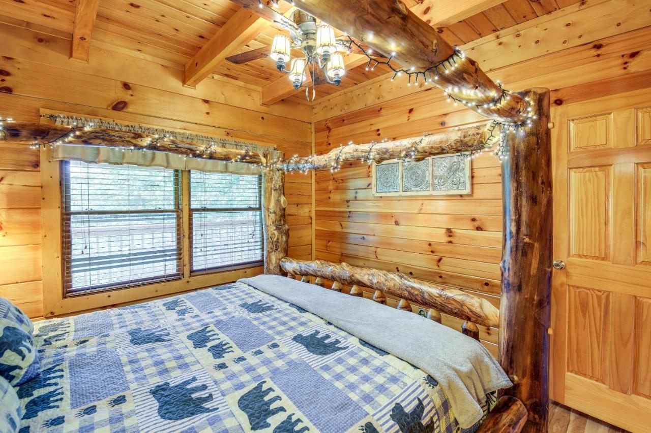 Sevierville Cabin With Wraparound Deck And Lake Access المظهر الخارجي الصورة
